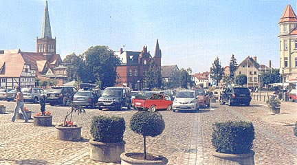 Bergen, cabeza administrativa de Rügen, la plaza del mercado