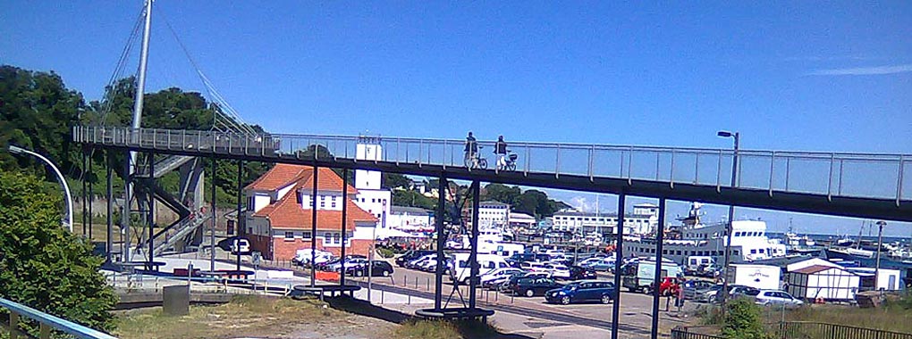 Terrain constructible à vendre près de Sassnitz sur l'île de Rügen, au cœur du parc national de Jasmund: le port de Sassnitz